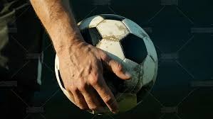 曼城25亿&皇马0！阿斯：曼城大肆挥霍买人 皇马伤兵满营却0引援